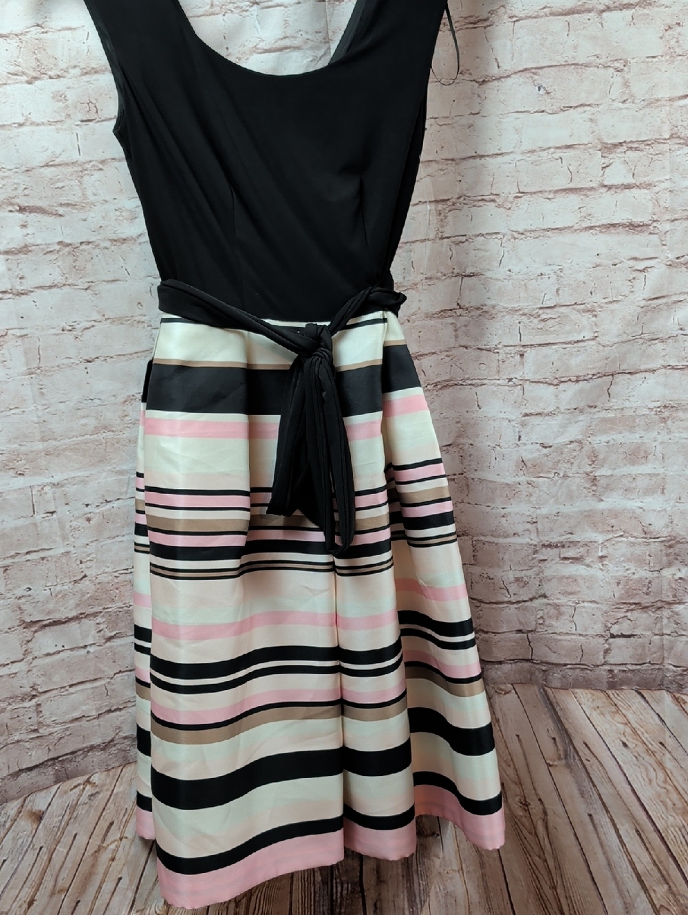 R&M Richards Pink Black Dress Size 6 Nwt